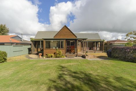 Photo of property in 14 Moyne Avenue, Milson, Palmerston North, 4414