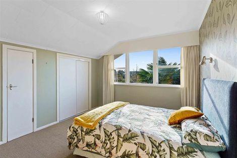 Photo of property in 8 Nimmo Avenue, Waikanae, 5036