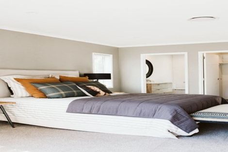 Photo of property in 13 Karaipiture Road, Karaka, 2124