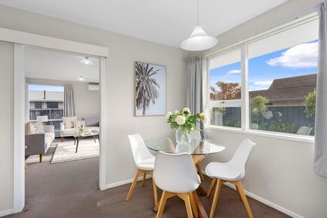 Photo of property in 124 Lake Terrace Road, Burwood, Christchurch, 8061