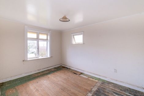 Photo of property in 60 Collins Street, Hawera, 4610