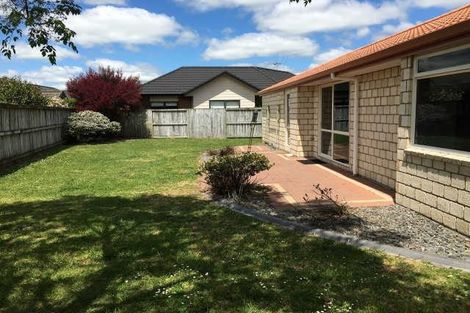 Photo of property in 12 Merlin Close, Huntington, Hamilton, 3210