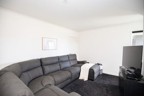 Photo of property in 8 Costello Drive, Ngatea, 3503