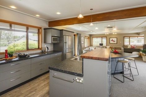 Photo of property in 37 East Street, Terrace End, Palmerston North, 4410