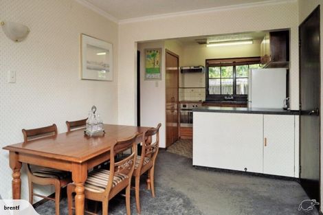 Photo of property in 84 Memorial Avenue, Ilam, Christchurch, 8053