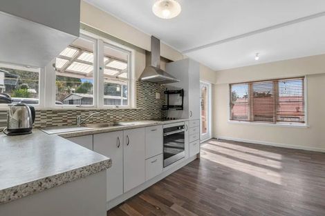 Photo of property in 13 Gordon Road, Western Heights, Rotorua, 3015