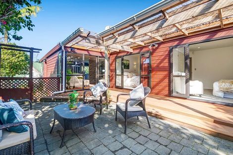 Photo of property in 2/8 Antrim Grove, Bayview, Auckland, 0629