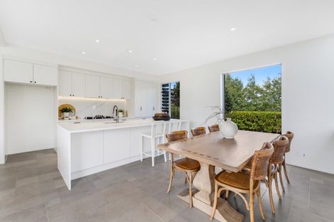 Photo of property in 122 Brownhill Road, Whitford, Manurewa, 2576