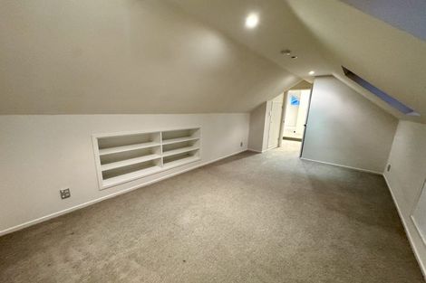 Photo of property in 1/5 Princes Street, Northcote Point, Auckland, 0627