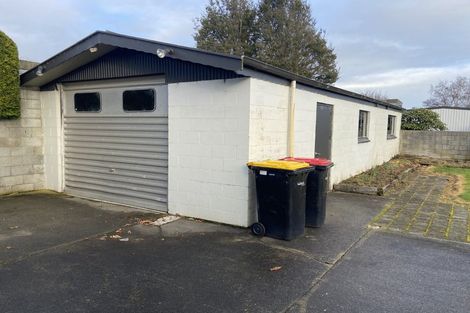 Photo of property in 53 Eglinton Street, Winton, 9720