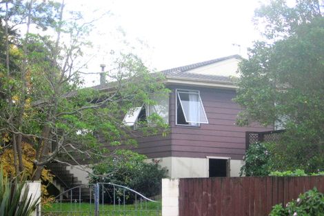 Photo of property in 6 Rehia Road, Massey, Auckland, 0614