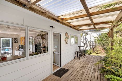 Photo of property in 33 Windsor Drive, Tairua, 3508