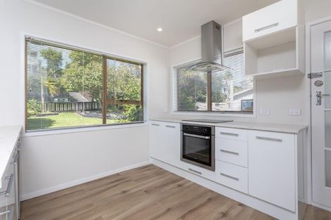 Photo of property in 1/32 Shanaway Rise, Hillcrest, Auckland, 0627
