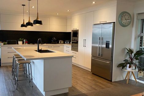Photo of property in 32 Marnane Terrace, St Andrews, Hamilton, 3200