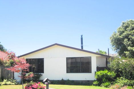 Photo of property in 2 Coronado Place, Broomfield, Christchurch, 8042