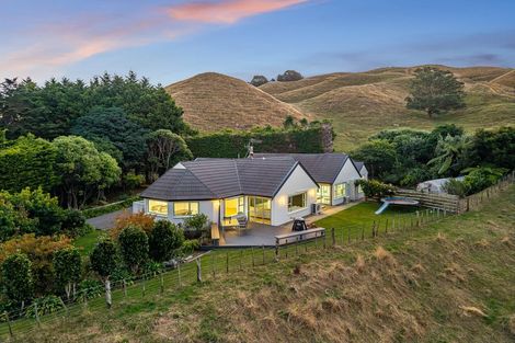 Photo of property in 274 Valley Road, Paraparaumu, 5032