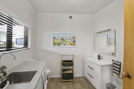 Photo of property in 23a/3 Hamblyn Street, Strandon, New Plymouth, 4312