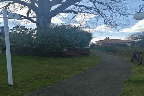 Photo of property in 7 Kathleen Place, Rainbow Point, Taupo, 3330