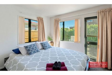 Photo of property in 12 Burdale Street, Riccarton, Christchurch, 8011
