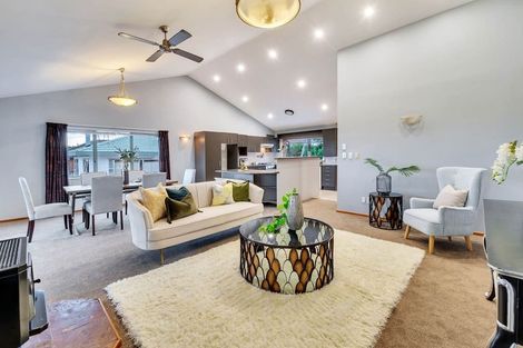 Photo of property in 81 Garton Drive, Massey, Auckland, 0614