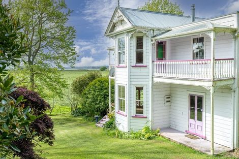 Photo of property in 847b Pouto Road, Te Kopuru, 0371