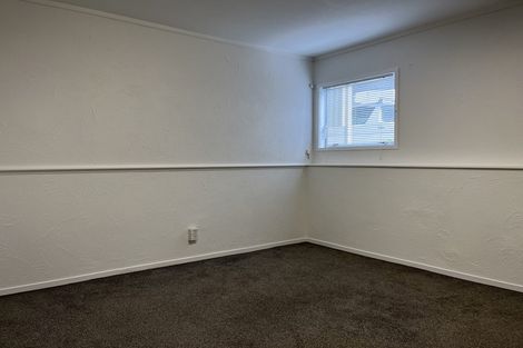 Photo of property in 20 Santiago Crescent, Unsworth Heights, Auckland, 0632