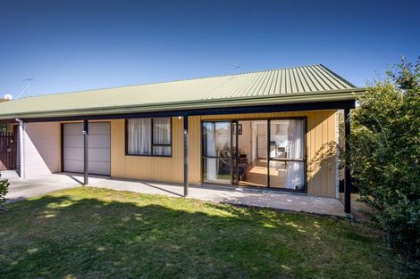 Photo of property in 31i O'briens Road, Sockburn, Christchurch, 8042