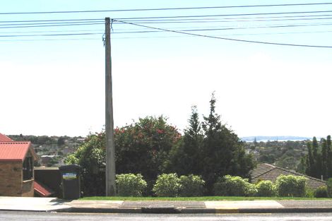 Photo of property in 1/59 Carlisle Road, Torbay, Auckland, 0630