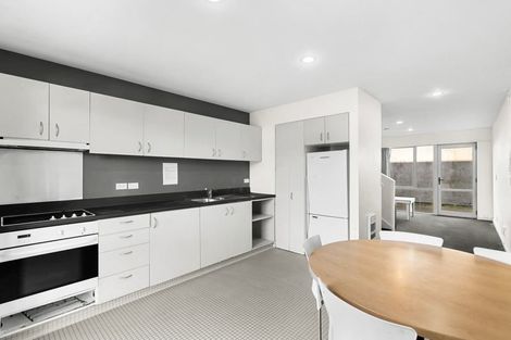 Photo of property in 4/340 Lincoln Road, Addington, Christchurch, 8024