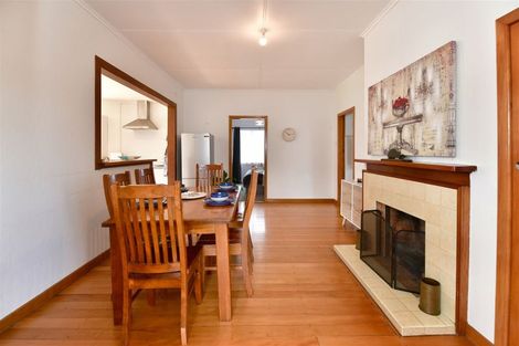 Photo of property in 36 Karaka Street, Helensville, 0800