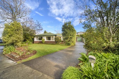 Photo of property in 23 Redwood Grove, Hokowhitu, Palmerston North, 4410