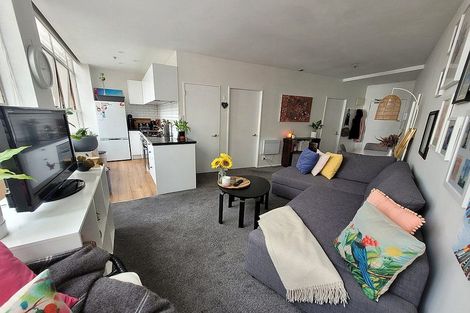 Photo of property in Hume House, 152u1 The Terrace, Wellington Central, Wellington, 6011