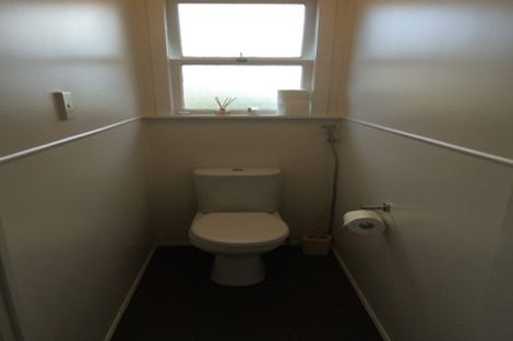 Photo of property in 13 Taioma Crescent, Te Atatu Peninsula, Auckland, 0610