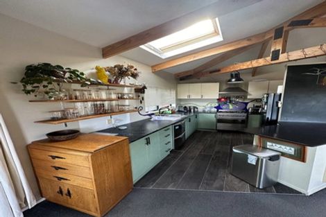 Photo of property in 59a Hawkhurst Road, Lyttelton, 8082