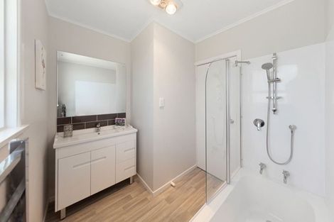 Photo of property in 11 Jordan Road, Mangere, Auckland, 2022