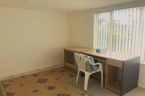 Photo of property in 1/7 Mizpah Road, Waiake, Auckland, 0630