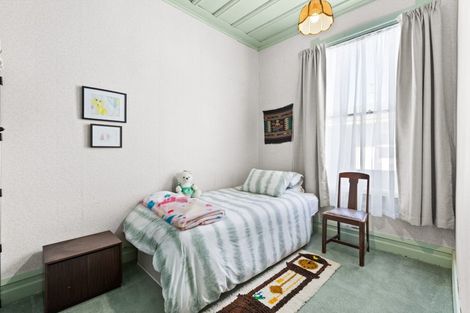 Photo of property in 18 Evenden Road, Tomoana, Hastings, 4120