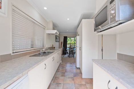 Photo of property in 4 Molyneux Place, Welcome Bay, Tauranga, 3112