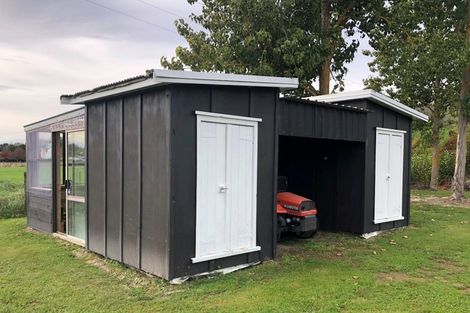 Photo of property in 718f Te Whiti Road, Te Whiti, Masterton, 5884