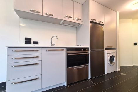 Photo of property in 106/3u Roxburgh Street, Mount Victoria, Wellington, 6011
