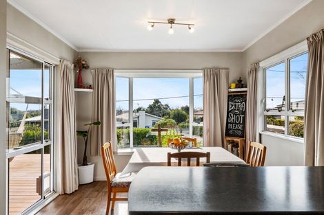 Photo of property in 35 Given Street, Havelock North, 4130