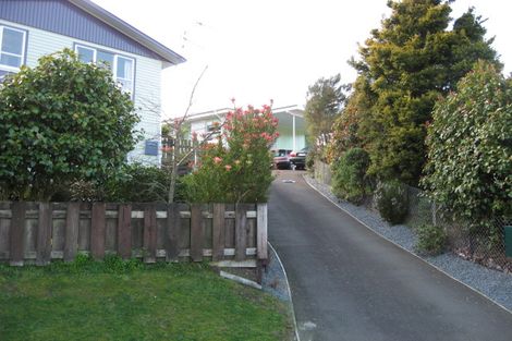 Photo of property in 7a Lincoln Grove, Wainuiomata, Lower Hutt, 5014