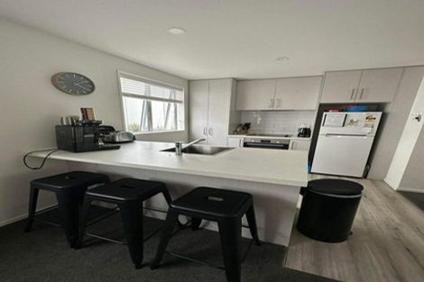 Photo of property in 2/368 Hereford Street, Linwood, Christchurch, 8011