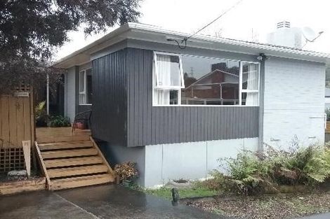 Photo of property in 21 Merchant Avenue, Te Atatu South, Auckland, 0610
