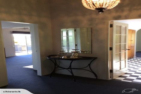 Photo of property in 35 Tremaine Avenue, Two Mile Bay, Taupo, 3330