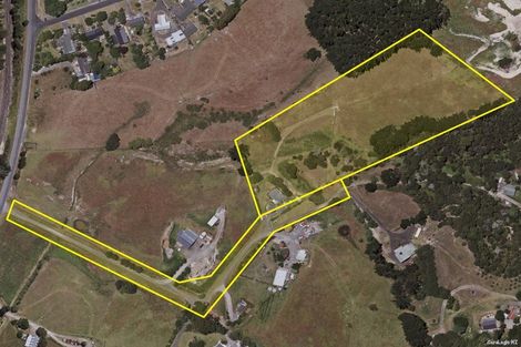 Photo of property in 95 Mangakura Road, Helensville, 0800