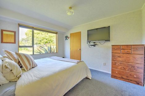 Photo of property in 50 Morton Street, Edendale, 9825