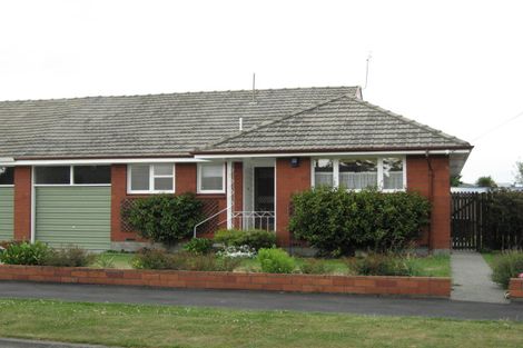 Photo of property in 22 Whitby Street, Burnside, Christchurch, 8053