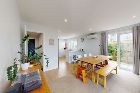 Photo of property in 92 Silverstream Road, Crofton Downs, Wellington, 6035