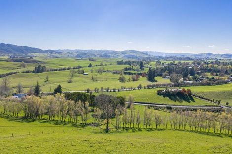 Photo of property in 12 Homewood Road, Waipawa, 4277